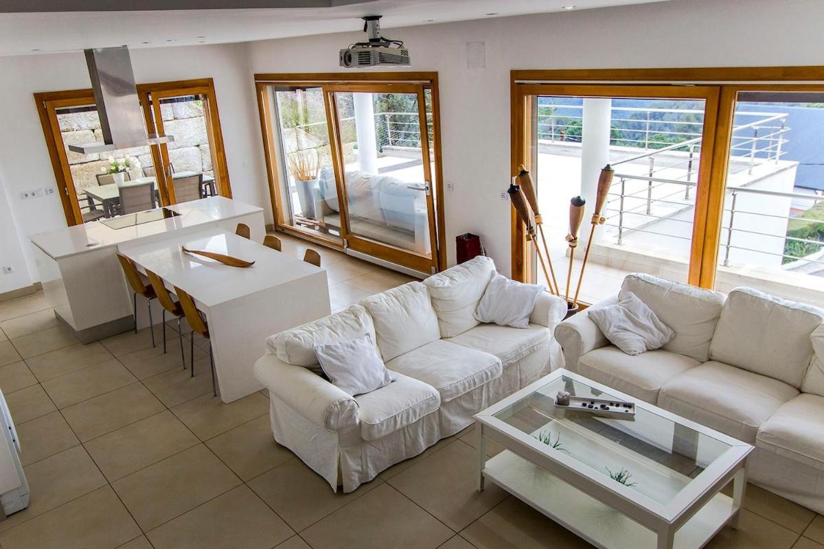 Catalunya Casas Modern Magnificence , Only A Few Km To The Beach! Sant Cebrià de Vallalta Zewnętrze zdjęcie